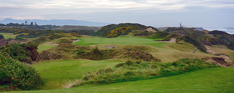 Pacific Dunes Golf Course