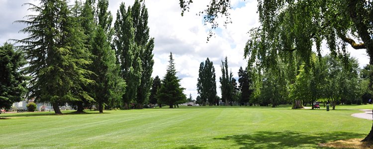 Woodburn Estates & Golf